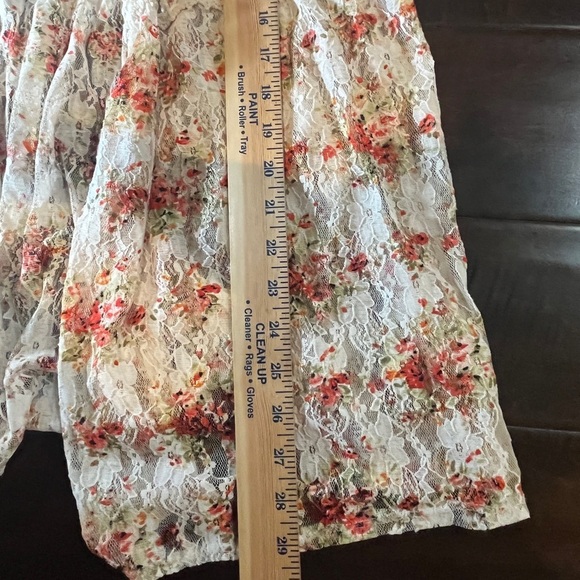 Mauve Anthropologie lace open flared sleeve cardigan Floral Size L - Picture 10 of 10